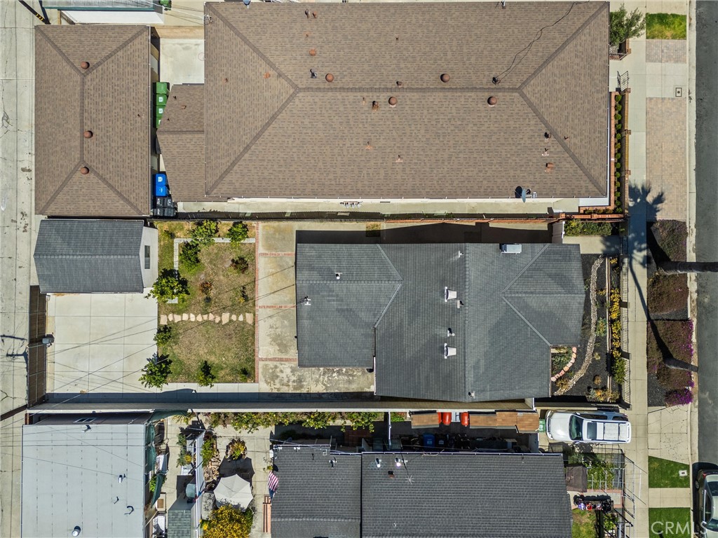 https://media.crmls.org/medias/faecbfcc-c1ca-4df3-9e1e-05d57dbb6300.jpg?preset=X-Large