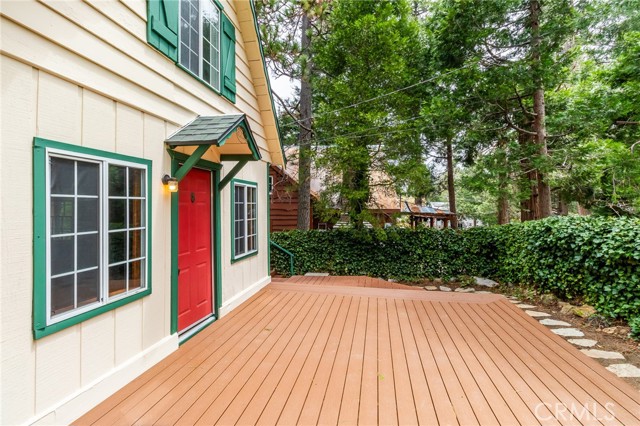 Detail Gallery Image 4 of 30 For 26370 Alpine Lane, Twin Peaks,  CA 92391 - 2 Beds | 1 Baths