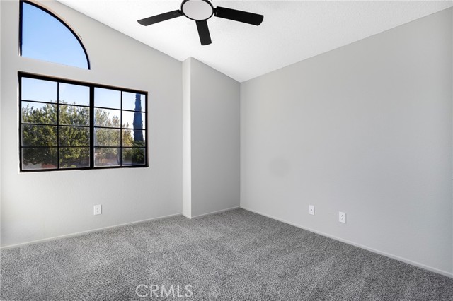 Detail Gallery Image 33 of 49 For 40501 Palmas Ct, Palmdale,  CA 93551 - 3 Beds | 2/1 Baths