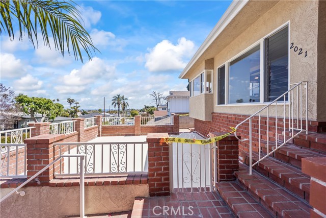 Detail Gallery Image 6 of 43 For 2021 Elanita Dr, San Pedro,  CA 90732 - 3 Beds | 2 Baths
