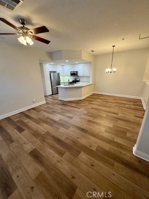 Detail Gallery Image 3 of 22 For 41685 Woodridge Ave #2,  Murrieta,  CA 92562 - 2 Beds | 2 Baths