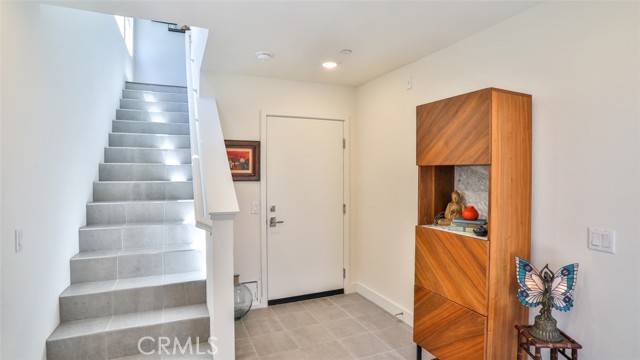 Foyer, direct access to garage.