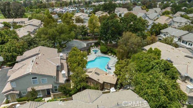 Detail Gallery Image 1 of 36 For 23612 Muir Trl #74,  Valencia,  CA 91354 - 2 Beds | 2/1 Baths