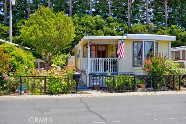 5250 Whispering Creek Drive, Santa Rosa CA: https://media.crmls.org/medias/faf14793-efcb-45a5-97d0-f25e06a47922.jpg