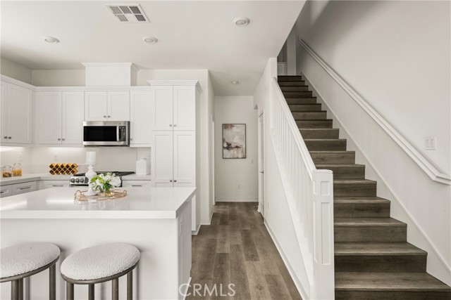 Detail Gallery Image 10 of 36 For 233 Denali, Lake Forest,  CA 92630 - 4 Beds | 3 Baths