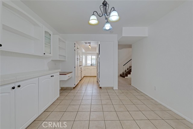 10229 Variel Avenue, Chatsworth CA: https://media.crmls.org/medias/faf45bd7-987b-4109-b006-1479bbbe5422.jpg
