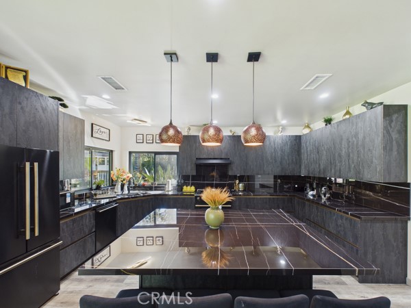 Detail Gallery Image 13 of 47 For 9050 Hunt Rd, Corona,  CA 92883 - 5 Beds | 4/1 Baths