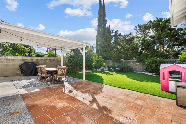 Detail Gallery Image 33 of 41 For 18019 Tiara, Encino,  CA 91316 - 4 Beds | 2 Baths