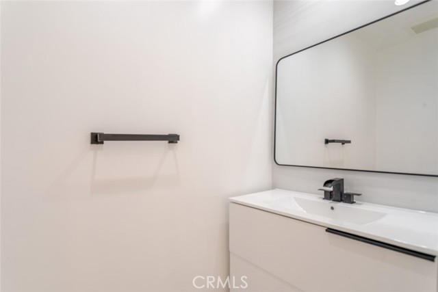 Detail Gallery Image 19 of 33 For 10787 Las Lunitas Ave, Tujunga,  CA 91042 - 2 Beds | 1/1 Baths