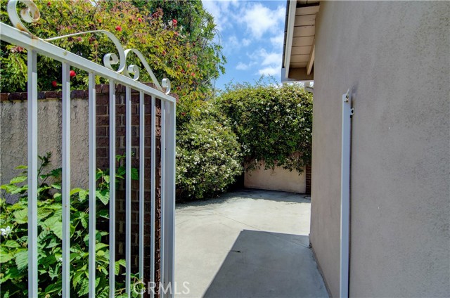 Detail Gallery Image 46 of 46 For 16191 Norgrove Cir, Huntington Beach,  CA 92647 - 4 Beds | 2 Baths