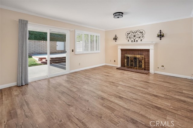 Detail Gallery Image 13 of 46 For 19447 Old Friend, Canyon Country,  CA 91351 - 4 Beds | 3 Baths