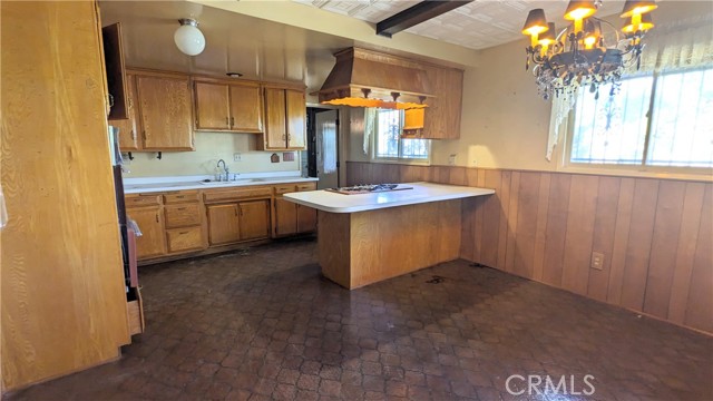 Detail Gallery Image 2 of 12 For 384 W 7th, Upland,  CA 91786 - 3 Beds | 2 Baths