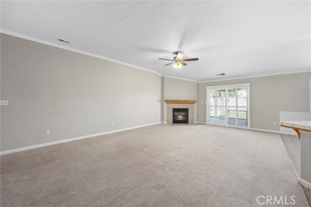 12200 Verdelho Avenue, Bakersfield CA: https://media.crmls.org/medias/faf999a3-0beb-4f65-a5a6-6ffc5ab20197.jpg