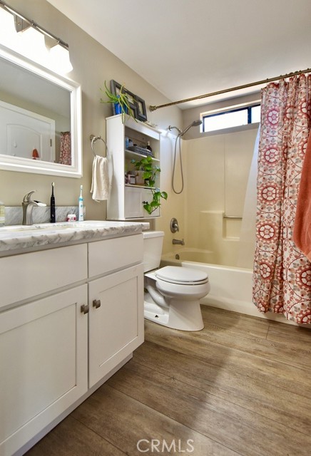 Detail Gallery Image 13 of 22 For 200 Oak Meadow Ln, Paso Robles,  CA 93446 - 2 Beds | 1 Baths