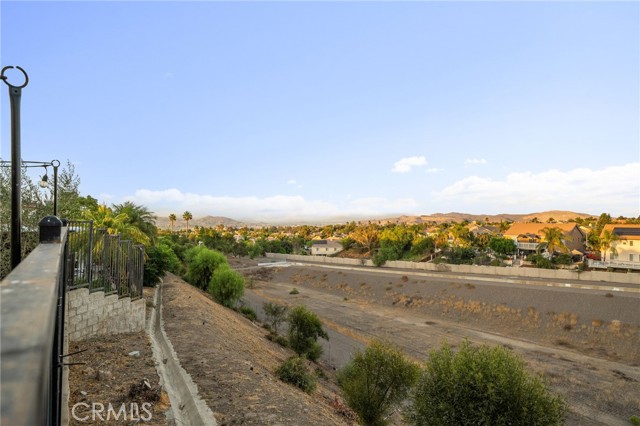 Detail Gallery Image 53 of 53 For 3547 Hawthorne Dr, Corona,  CA 92881 - 3 Beds | 2/1 Baths