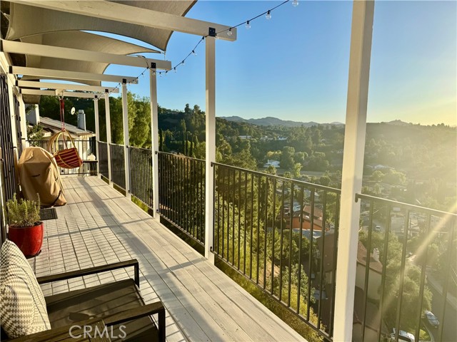 Detail Gallery Image 20 of 20 For 4413 San Blas Ave, Woodland Hills,  CA 91364 - 3 Beds | 3 Baths