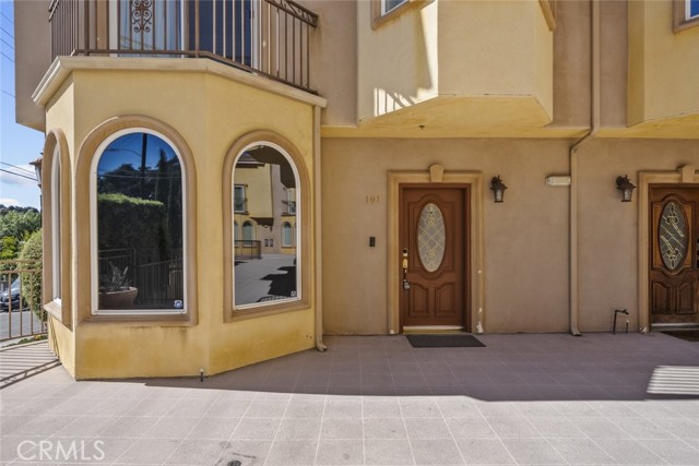 Detail Gallery Image 17 of 46 For 6939 Greeley St #101,  Tujunga,  CA 91042 - 3 Beds | 2 Baths