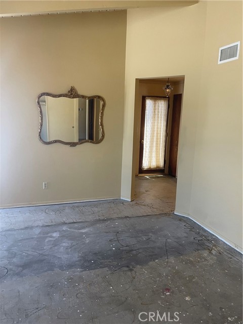 2605 N Kitty Hawk Drive, Palm Springs CA: https://media.crmls.org/medias/fafcf274-44fd-4c26-b3fe-76e676155762.jpg