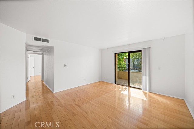 64 North Mar Vista Avenue, 103 photo 8