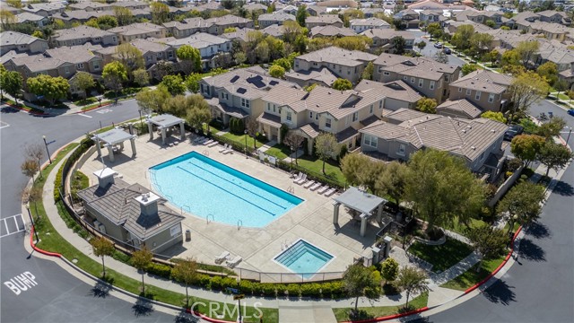 11480 Autumn Glen Court, Porter Ranch CA: https://media.crmls.org/medias/fafd677d-b819-4206-b69a-3a5a231dbe85.jpg