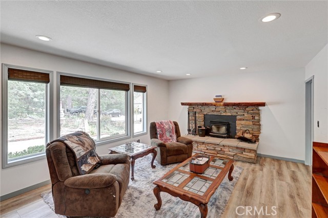 Image 6 of 53 For 30396 Live Oak Drive