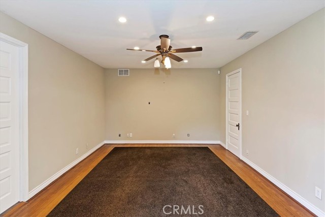 1350 E Chase Drive, Corona CA: https://media.crmls.org/medias/faff4781-9060-4070-a6bc-f8a6ab97336d.jpg