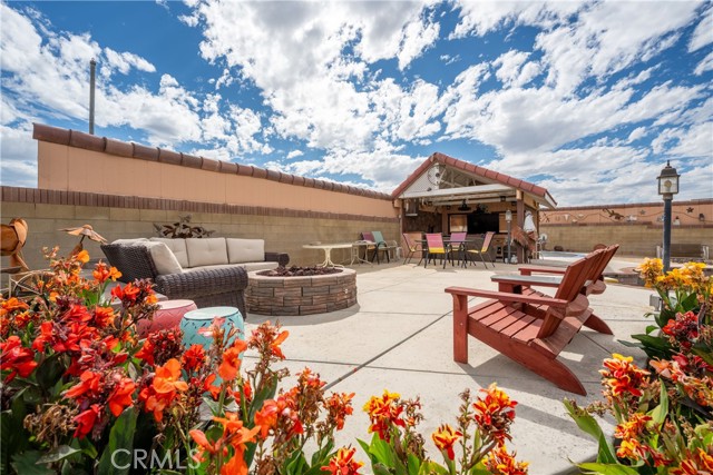 8212 E Avenue H, Lancaster CA: https://media.crmls.org/medias/faff47c3-1198-445a-addb-a85d8b5a6d92.jpg