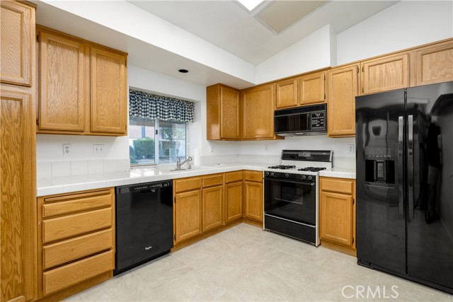 Detail Gallery Image 11 of 26 For 27272 Potomac Dr Menifee, Menifee,  CA 92586 - 2 Beds | 2 Baths