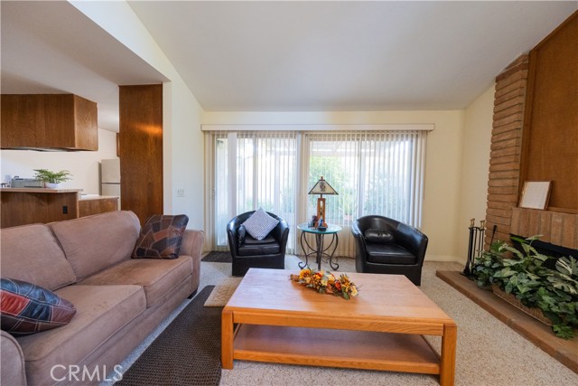 Detail Gallery Image 14 of 37 For 17573 Caminito Caldo, San Diego,  CA 92127 - 2 Beds | 2 Baths