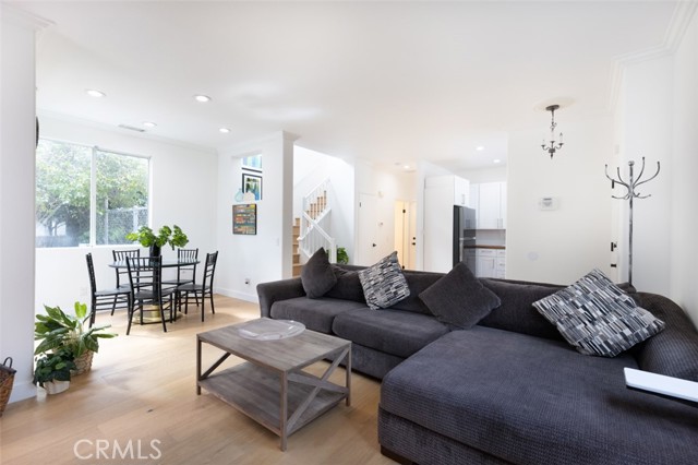 28318 Medlar Drive, Valencia (santa Clarita), CA, 91354 28318 Medlar Drive, Valencia (santa Clarita), CA, 91354