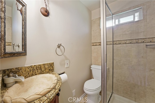 Detail Gallery Image 14 of 27 For 112 N Garfield Pl, Monrovia,  CA 91016 - 4 Beds | 2/1 Baths