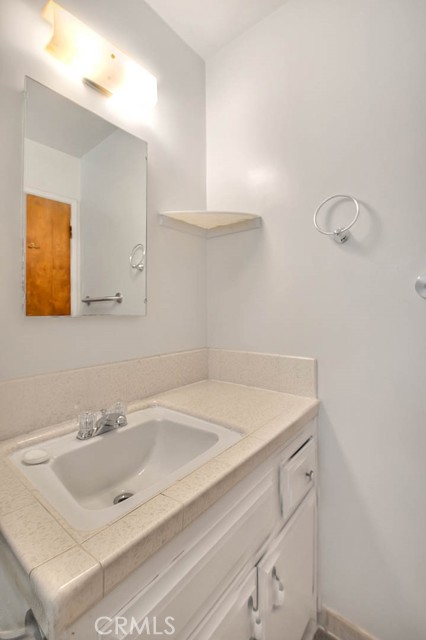 Detail Gallery Image 28 of 53 For 18460 Hibiscus Ave, Riverside,  CA 92508 - 4 Beds | 2 Baths