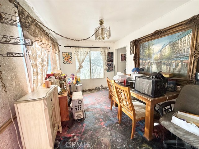 Detail Gallery Image 14 of 58 For 82449 1st St, Trona,  CA 93562 - 6 Beds | 3 Baths