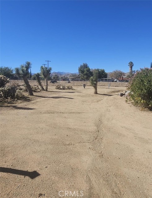 Detail Gallery Image 5 of 53 For 7501 Palm Ave #107,  Yucca Valley,  CA 92284 - 2 Beds | 2 Baths