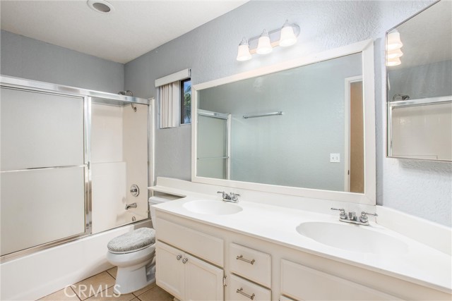 Detail Gallery Image 19 of 36 For 6714 Country Oaks Dr, Highland,  CA 92346 - 5 Beds | 3 Baths