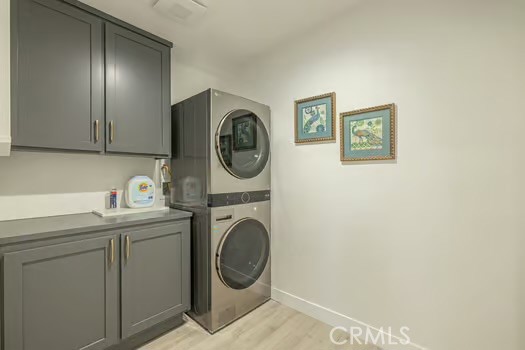 24444 Hampton Drive, Valencia CA: https://media.crmls.org/medias/fb05b0e6-40c0-4e2f-956f-e1a020ab81e3.jpg