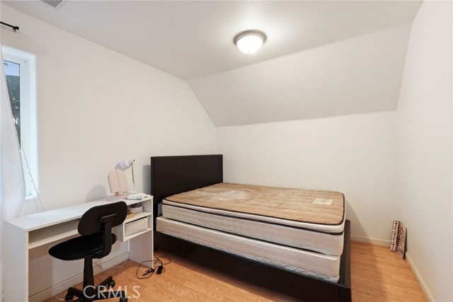 Detail Gallery Image 11 of 31 For 336 E Locust, Lodi,  CA 95240 - 5 Beds | 2/1 Baths