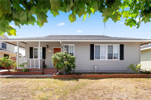 Detail Gallery Image 1 of 33 For 4014 W 175th Pl, Torrance,  CA 90504 - 3 Beds | 1 Baths