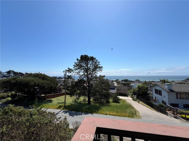 Detail Gallery Image 31 of 35 For 1950 Oxford Ave, Cambria,  CA 93428 - 3 Beds | 2 Baths