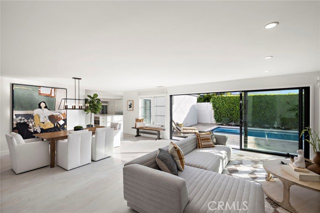 Detail Gallery Image 19 of 40 For 1924 Beryl Ln, Newport Beach,  CA 92660 - 4 Beds | 3/1 Baths