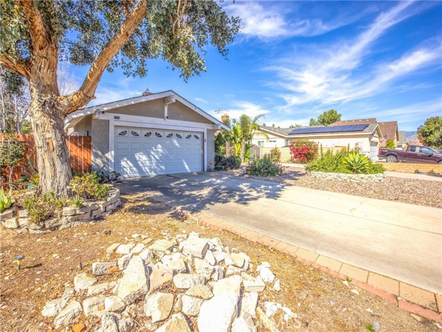 Detail Gallery Image 5 of 47 For 1539 Robyn, Redlands,  CA 92374 - 4 Beds | 2 Baths