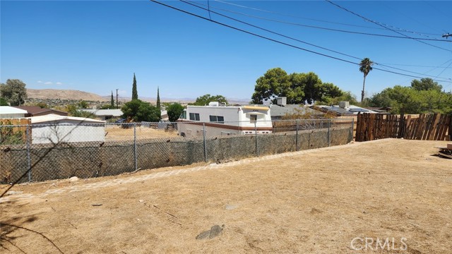 Detail Gallery Image 10 of 18 For 61610 Sunburst Dr, Joshua Tree,  CA 92252 - 3 Beds | 2 Baths