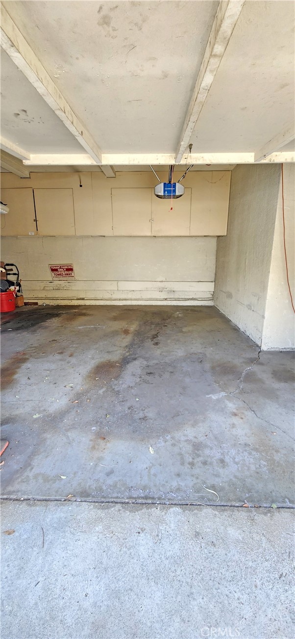 3112 S Durango Avenue, Los Angeles CA: https://media.crmls.org/medias/fb091cb4-2f61-4af5-a32a-358d680856ff.jpg