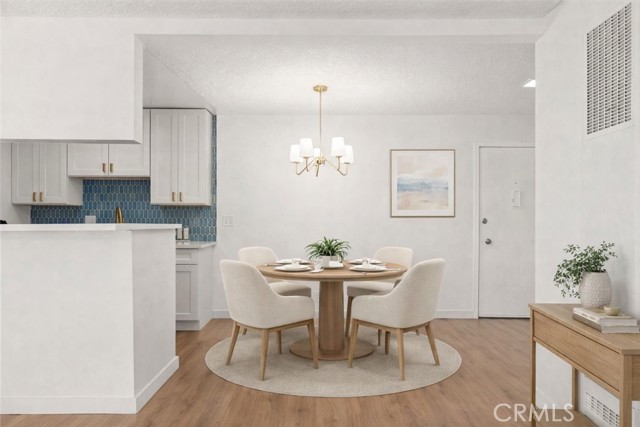 Detail Gallery Image 9 of 33 For 805 Glenway #105,  Inglewood,  CA 90302 - 2 Beds | 2 Baths