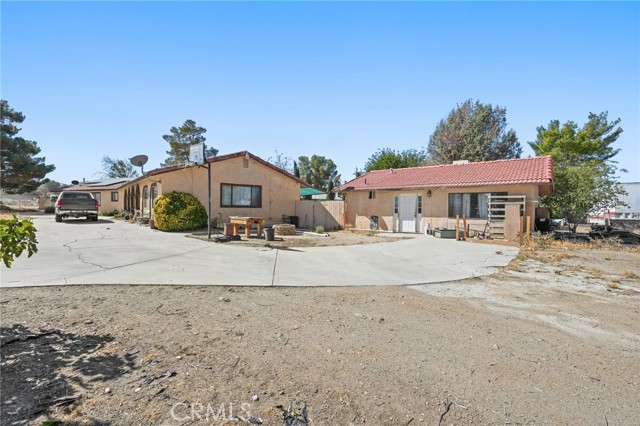 Detail Gallery Image 4 of 67 For 9555 E Avenue T14, Littlerock,  CA 93543 - 4 Beds | 3 Baths