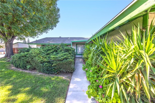 Detail Gallery Image 34 of 49 For 2828 Shalimar, Riverside,  CA 92504 - 3 Beds | 2 Baths