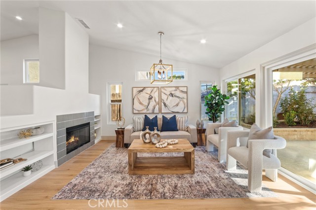 Detail Gallery Image 8 of 33 For 39535 Bainbridge, Murrieta,  CA 92563 - 3 Beds | 2 Baths