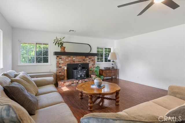 8791 Fox Street, Los Molinos CA: https://media.crmls.org/medias/fb0c6226-0b4b-433c-9b58-86253c4ca937.jpg