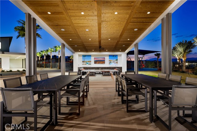 75169 Radford Drive, Palm Desert CA: https://media.crmls.org/medias/fb0c9848-2b29-4901-9c3e-8d7016d73680.jpg