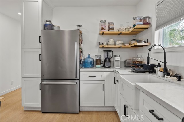 766 Harding Ave, San Fernando CA: https://media.crmls.org/medias/fb0cd07d-c125-479a-8a8b-3feab8f3c74a.jpg